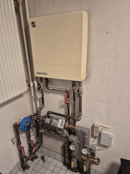 Udskiftning af fjernvarmeunit og radiator