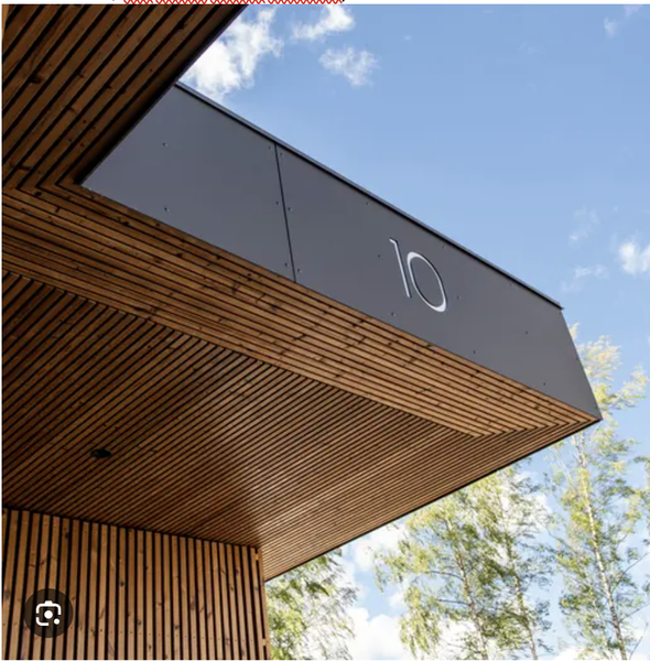 Facadeisolering, pudsning og nyt udhæng