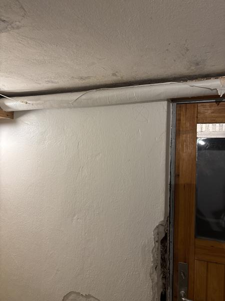 Sanering af asbestisolering på varmerør