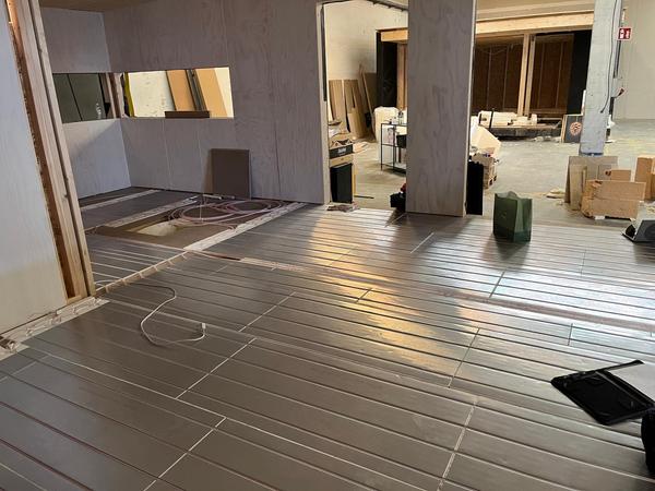 Installation af VVS og tilslutning af gulvvarme