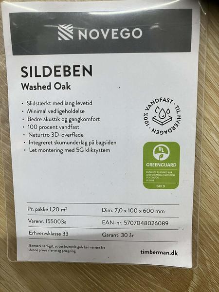 Udskiftning af gulv og paneler