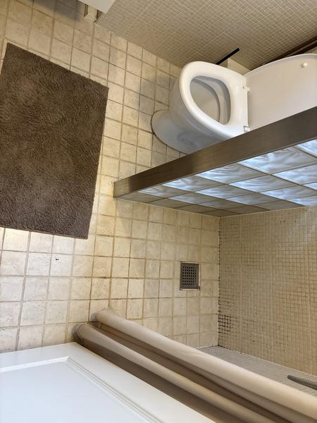 Microcement på gulv og vægge på badeværelse