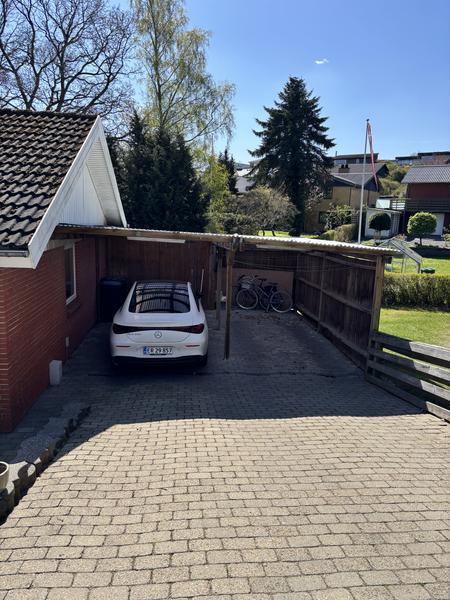 Etablering af carport og træterrasser
