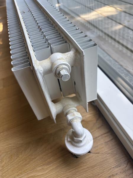 Udskiftning af termostater og ventiler