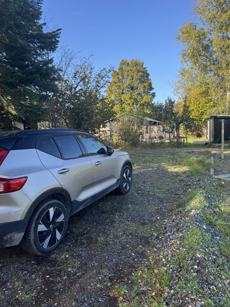 Opførelse af carport med tilhørende skur