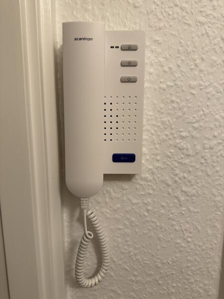 Udskiftning af dørtelefonsystem