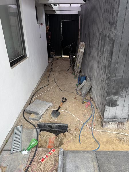 Anlægning af flisegang med betonfliser