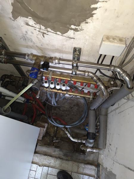 Isolering af rør fra varmepumpe til vandtank
