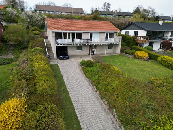 Facadeisolering og puds af gasbetonhus