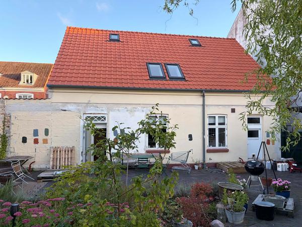 Facaderenovering af byhus og 2 gavle