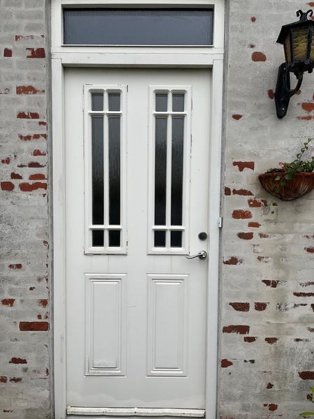 Udskiftning af hoveddør og vinduer