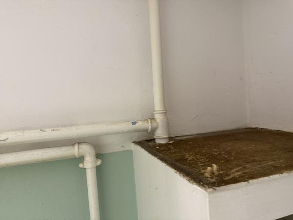 Nedtagning af gasmåler og fjernelse af rør