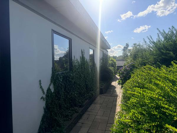 Efterisolering af facade & opsætning af beklædning