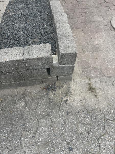 Opførsel af støttemur