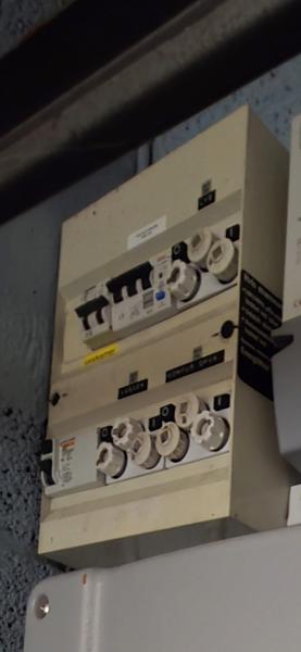 Udskiftning af eltavle og installation af billader