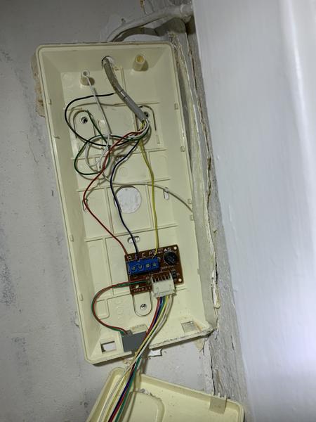 Installation af ny dørtelefon i lejlighed