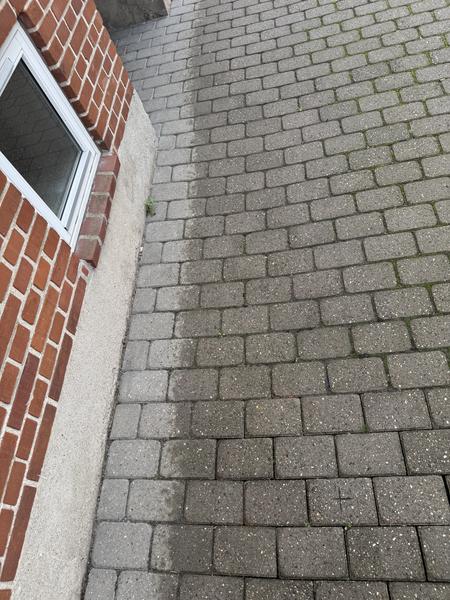 Etablering af pumpe og kloakring til badeværelse