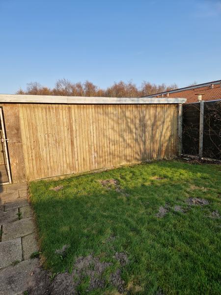 Maling af carport og skur