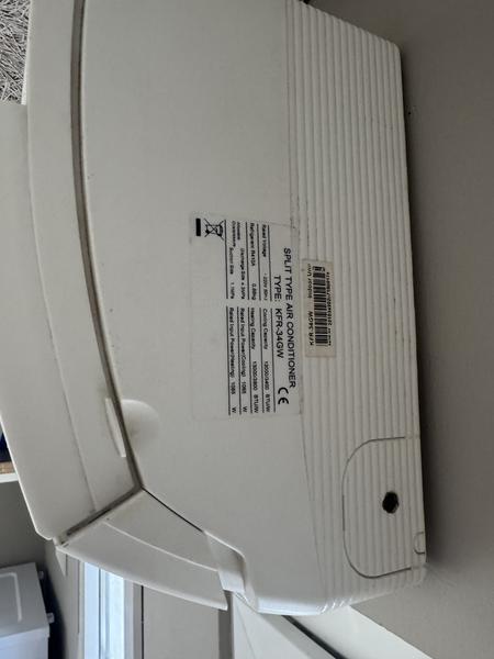 Service af luft-til-luft varmepumpe