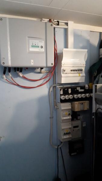 Udskiftning af inverter og batteriløsning