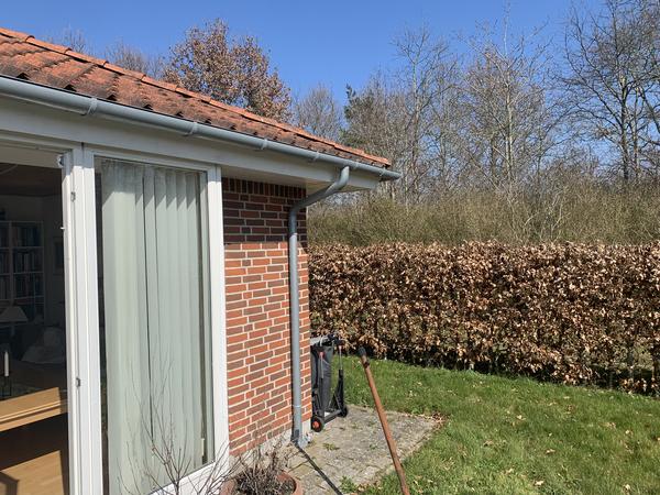 Udskiftning af zinktagrende