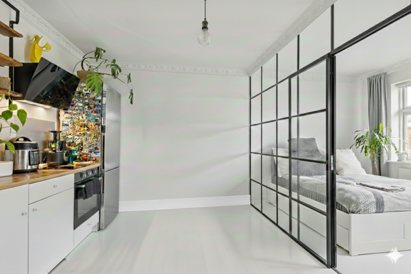 New Yorker skillevæg med skydedør