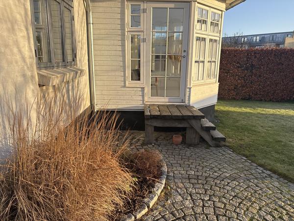Træterrasse & udskiftning af dør