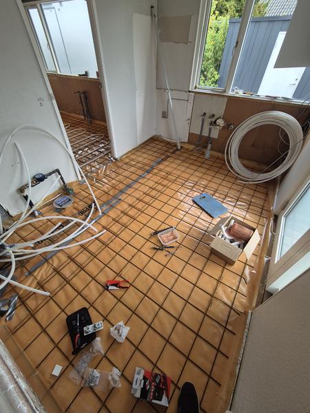 Montering af fliser i bryggers og bad
