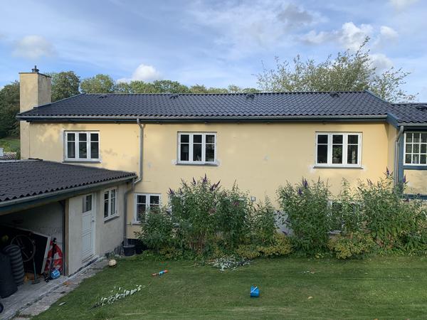 Sandblæsning af husfacade