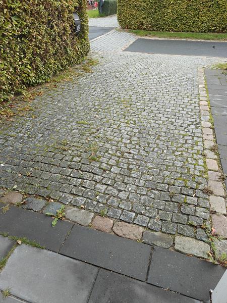 Fliselægning
