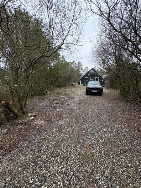 Udvidelse af indkørsel med grus