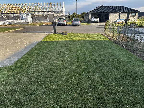 Terrasse med betonfliser