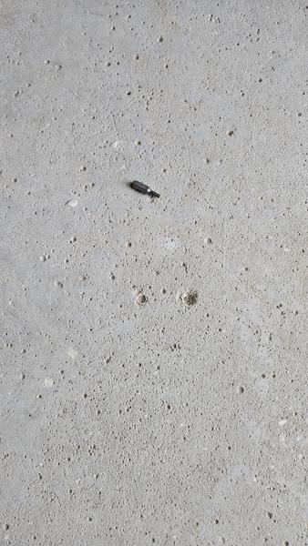 Epoxy på garagegulv af flydebeton