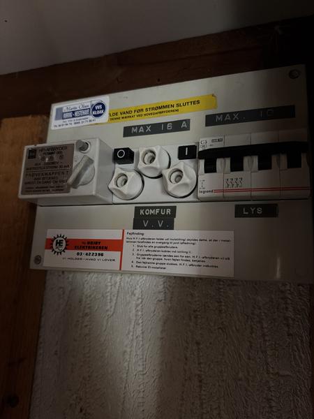 Opdatering af el-anlæg i sommerhus