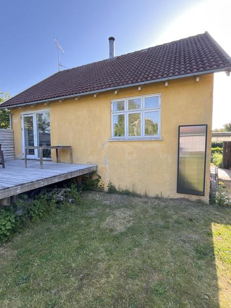 Renovering og pudsning af facade med jura kalk