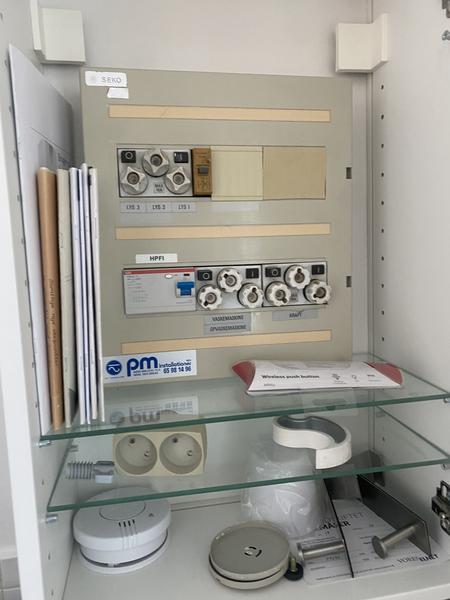 Skift eltavle og stikkontakter i bryggers