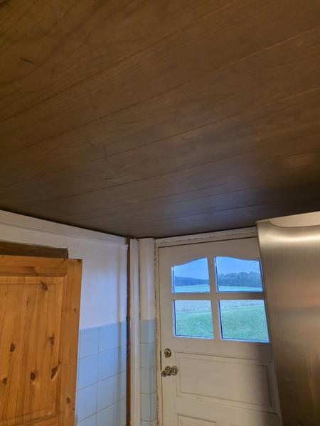 Opsætning af 2 lags brand gibsplader på loftet