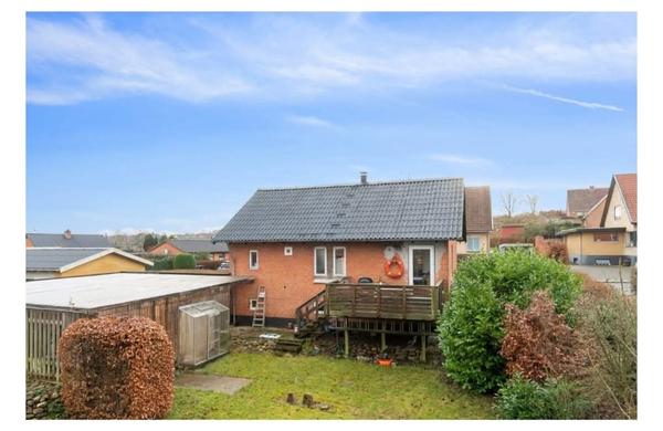 Byggetekniske tegninger til nyt tag med vinduer