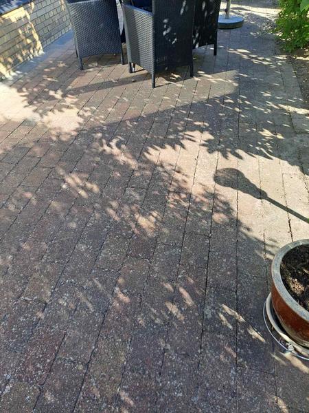 Omlægning af indkørsel, terrasse og garage
