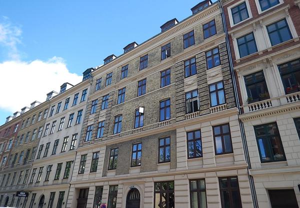 Udendørs vinduespudsning