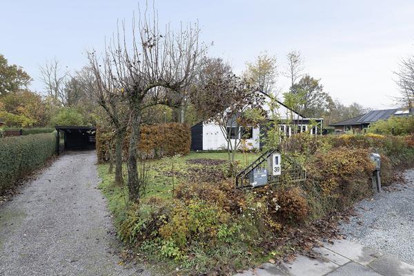 Nedrivning af hus og garage 100 kvm