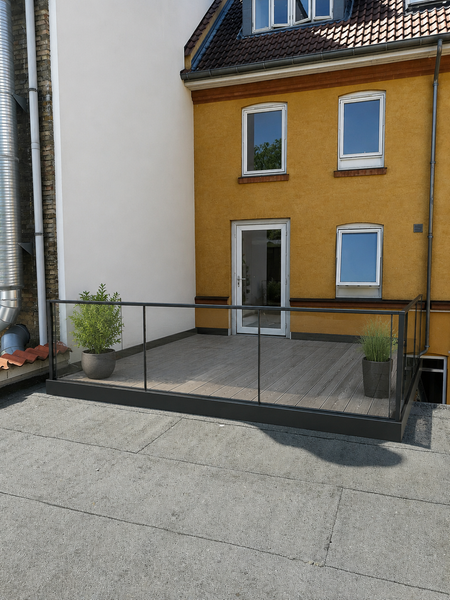 Nedrive væg, etablere dør og terrasse