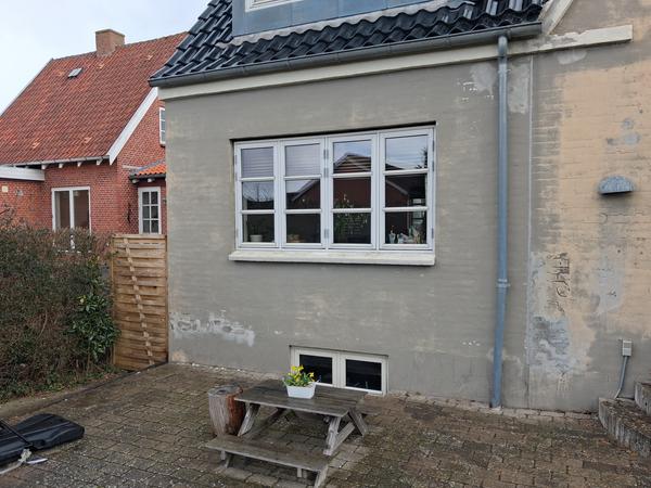 Spartel og oppudsning af facade og mur