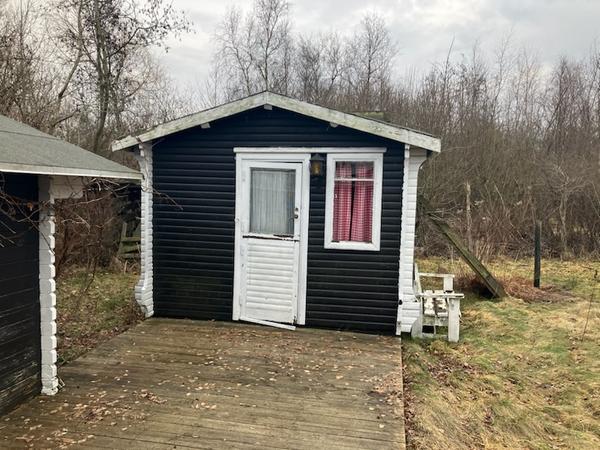 Løft af annekser og etablering af punktfundamenter