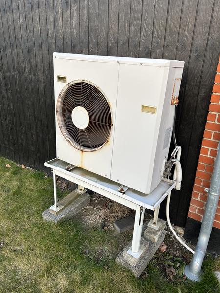 Udskiftning af luft til vand varmepumpe