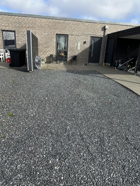 Flisebelægning af indkørsler