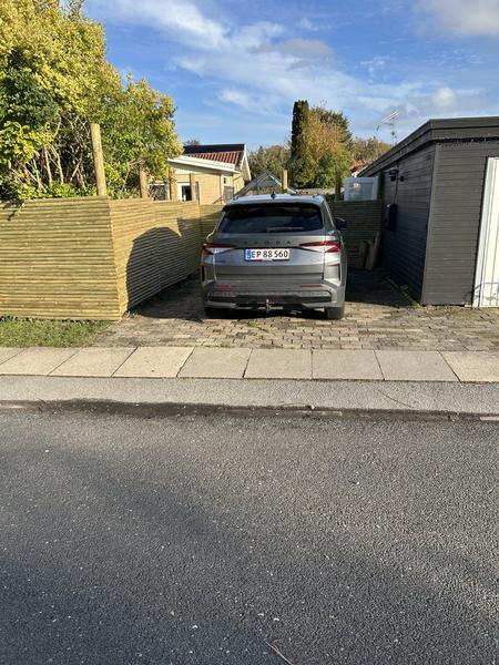 Fladt tag på carport på eksisterende stolper