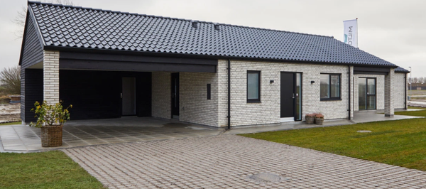 Ombygning af carport til isoleret garage