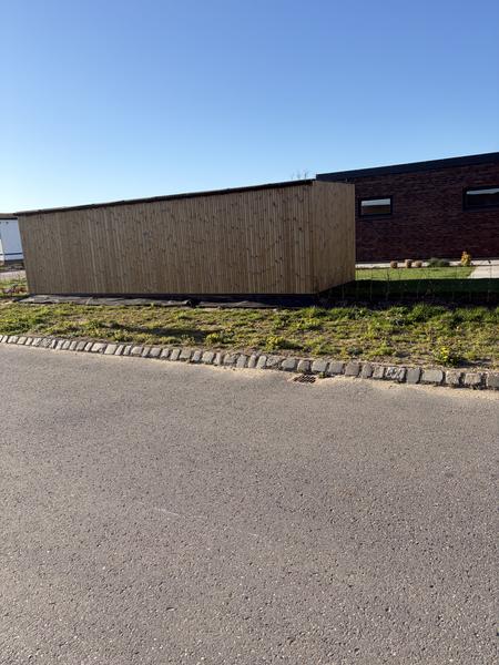 Opførelse af redskabsrum