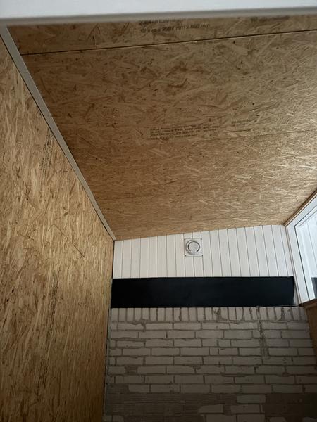 Færdiggørelse af gulv, vægge og vindue